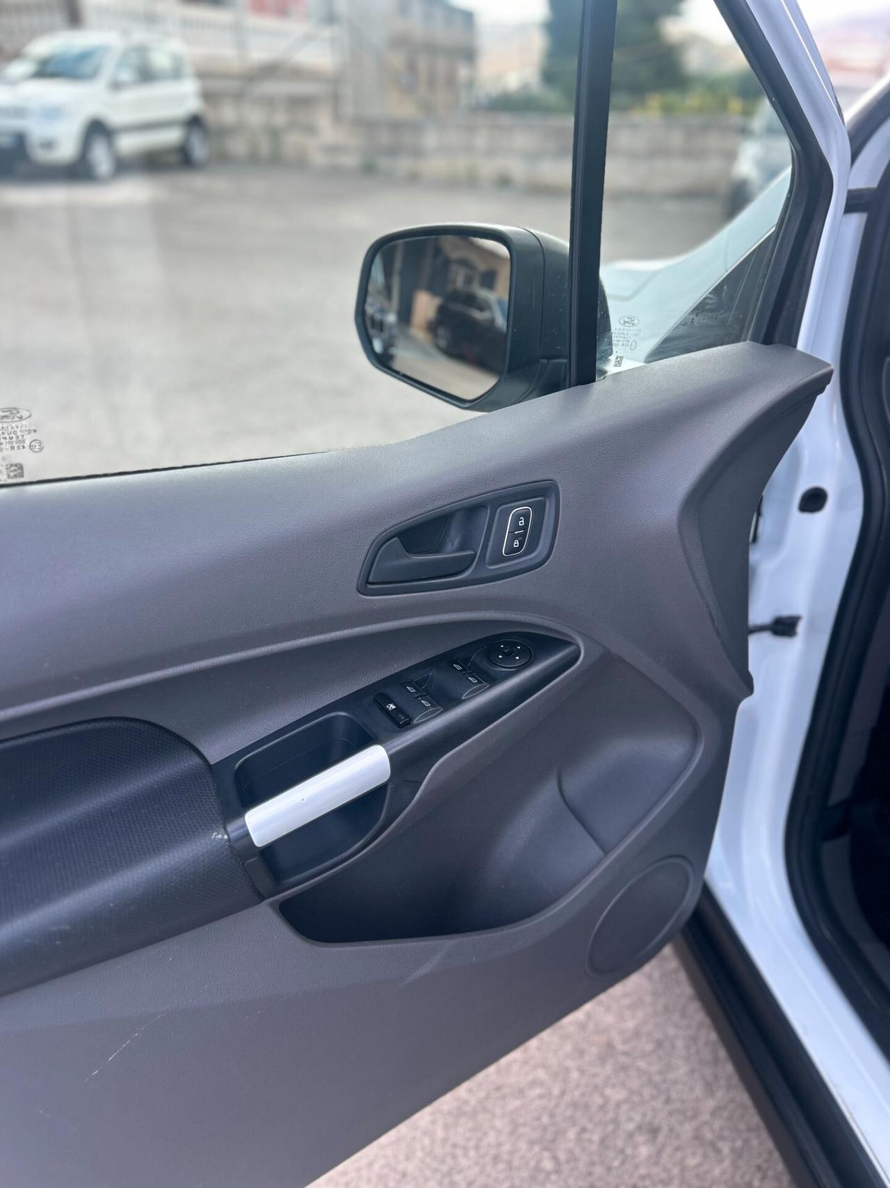 Ford Transit Connect 1.5 TDCi 120CV Multispazio