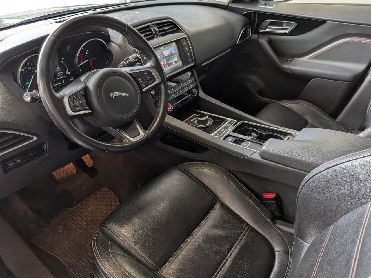 JAGUAR F-PACE 2.0 D AWD - 180 CV