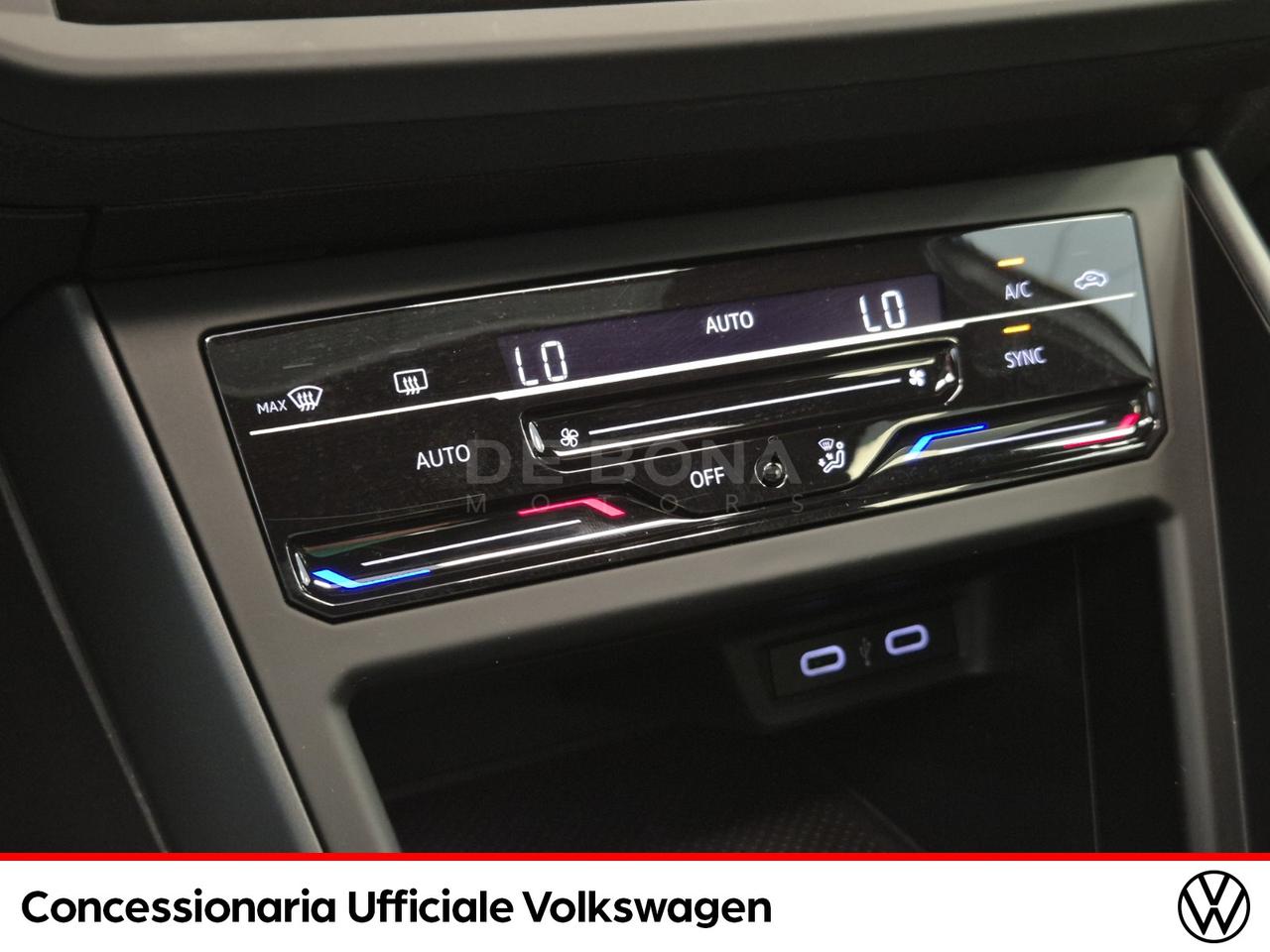 Volkswagen Taigo 1.0 tsi r-line 110cv