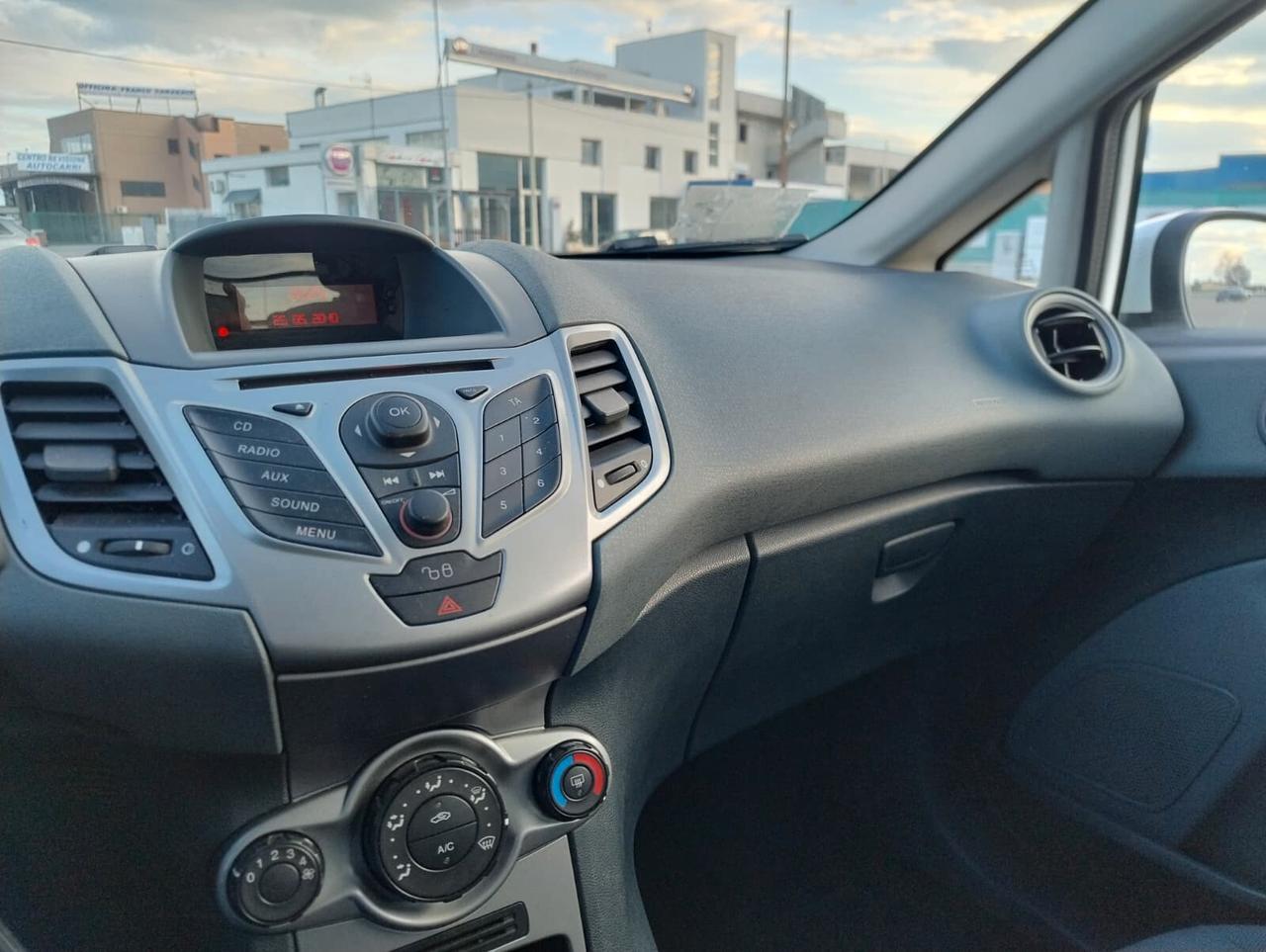 Ford Fiesta Fiesta+ 1.4 TDCi 70CV 5p. N1 Business