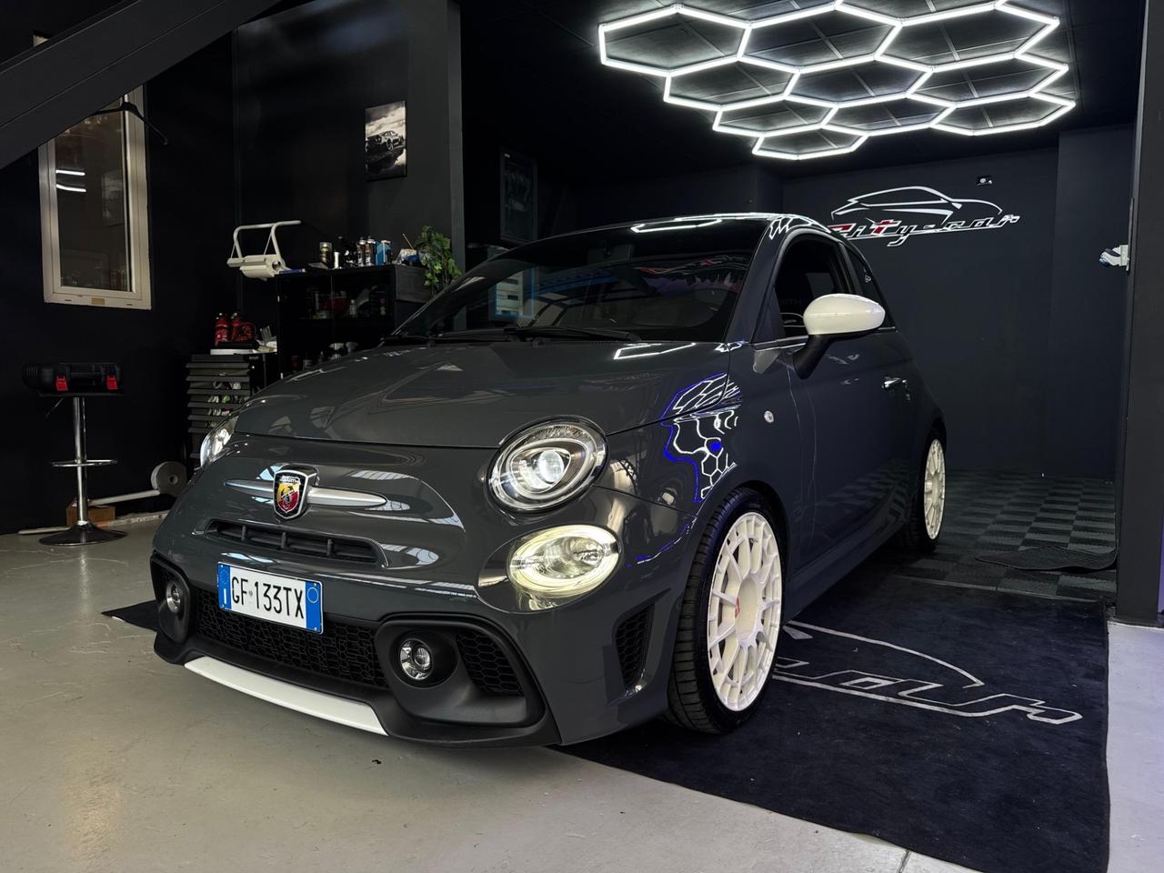 Fiat 500 Abarth 595 (2021) – 145 CV di Pura Adrenalina