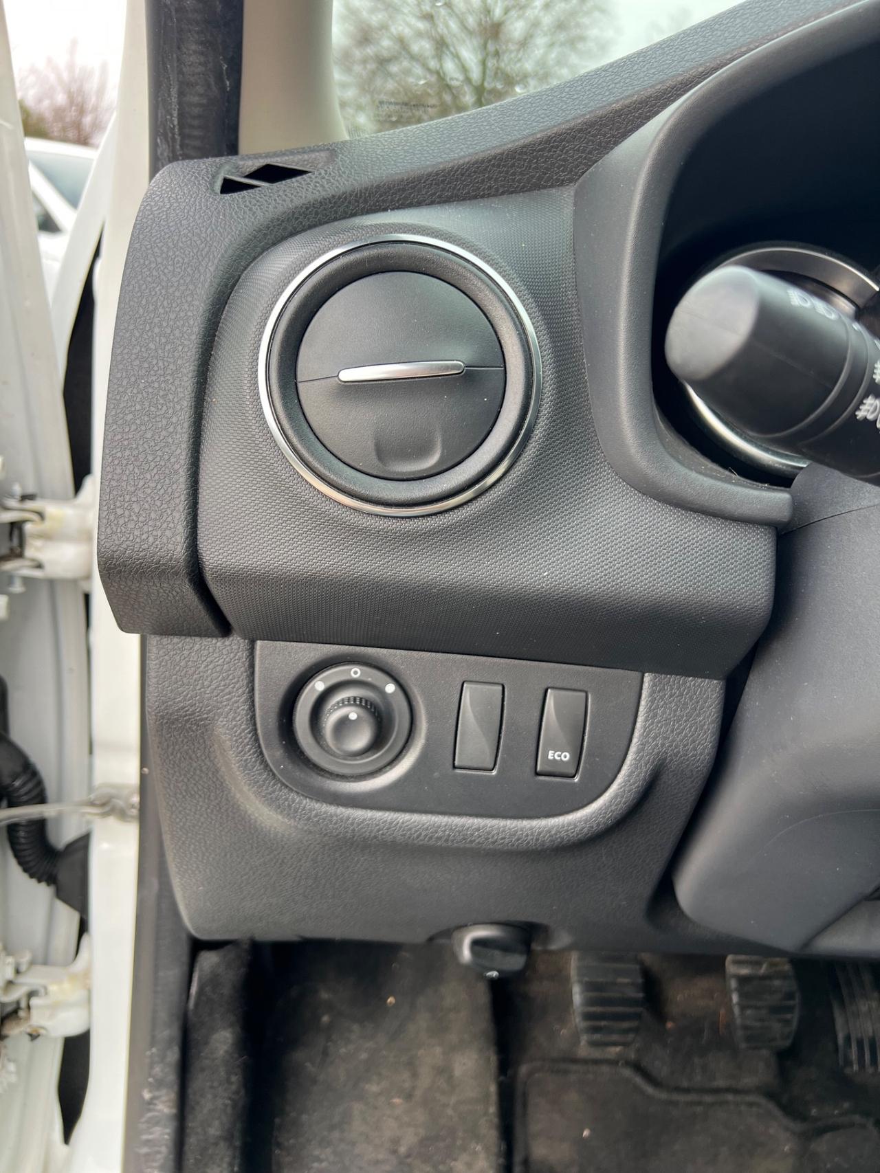 Dacia Logan MCV 0.9 TurboGPL Lauréate permute rate garanzia