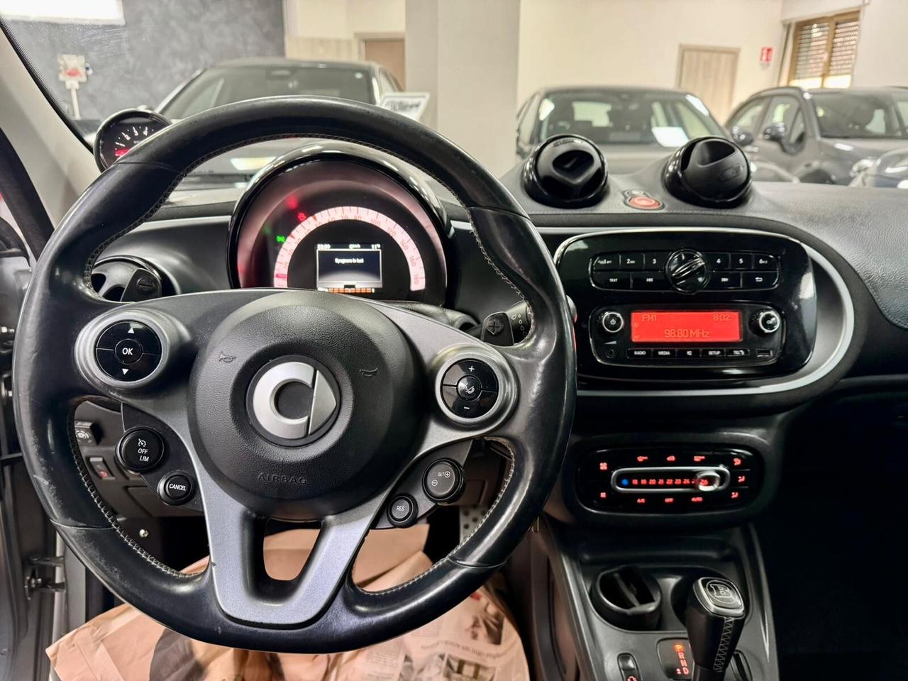 Smart ForFour 1.0 71cv GPL Twinamic Brabus 2017