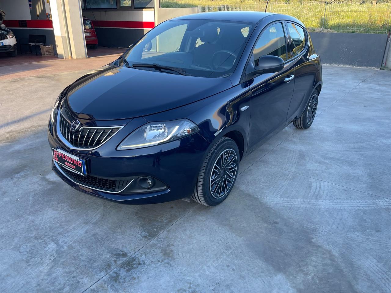 Lancia Ypsilon 1.0 FireFly 5 porte S&S Hybrid Ecochic Gold