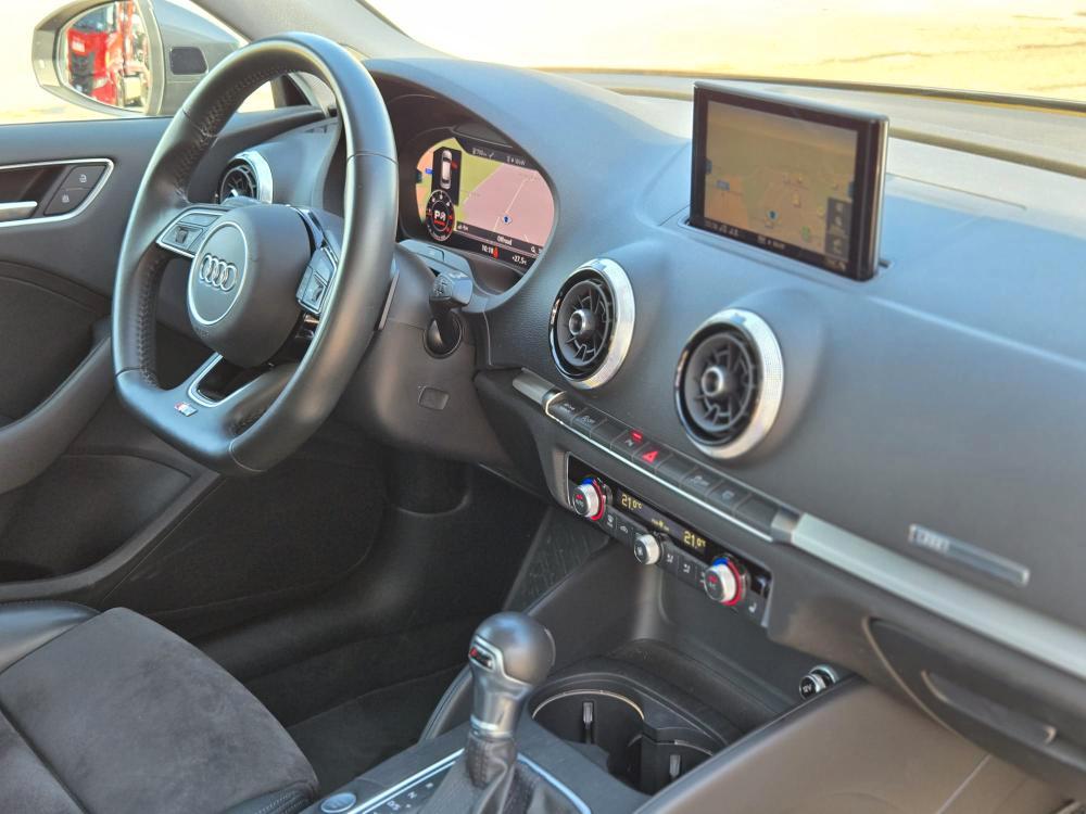 Audi A3 Sportback 35 2.0 tdi Sport 150cv s-tronic 7m