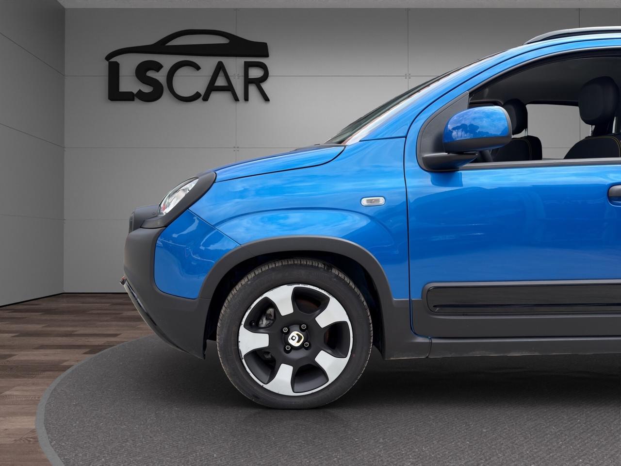 Fiat Panda - Pandina Cross Hybrid Unipro Promo