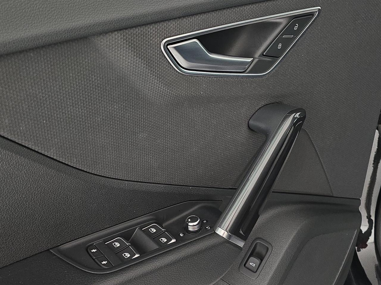 Audi Q2 35 2.0 tdi s line edition s-tronic