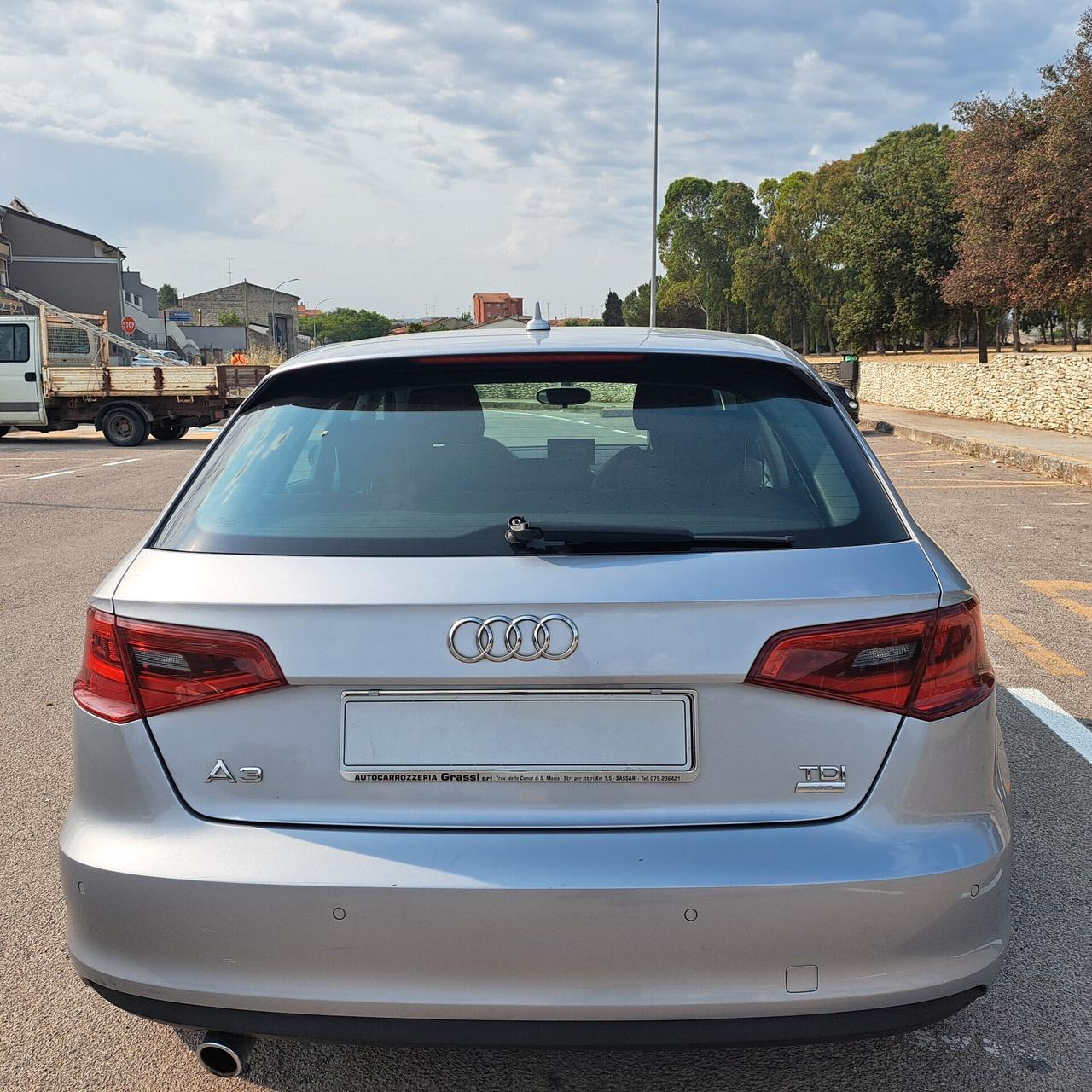 Audi A3 1.6 TDI clean diesel Ambiente
