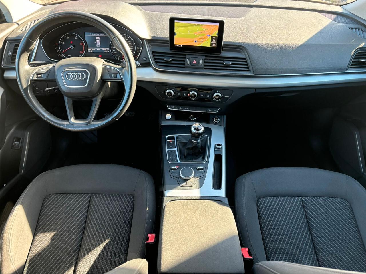 Audi Q5 2.0 TDI 150 CV Business Sport