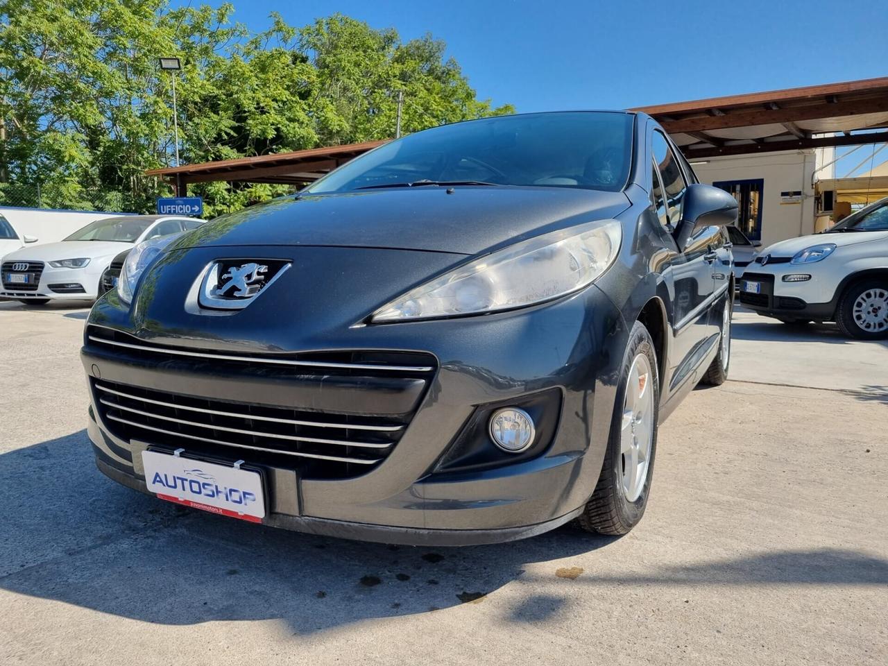 Peugeot 207 1.4 BENZINA