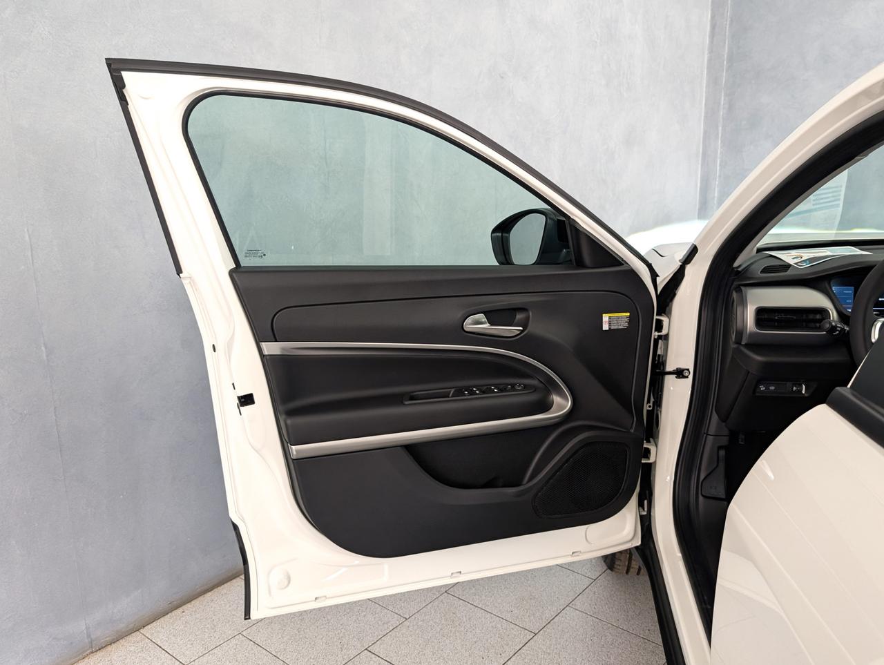 Jeep Avenger 1.2 Turbo E-Hybrid 110cv eDCT6 Summit