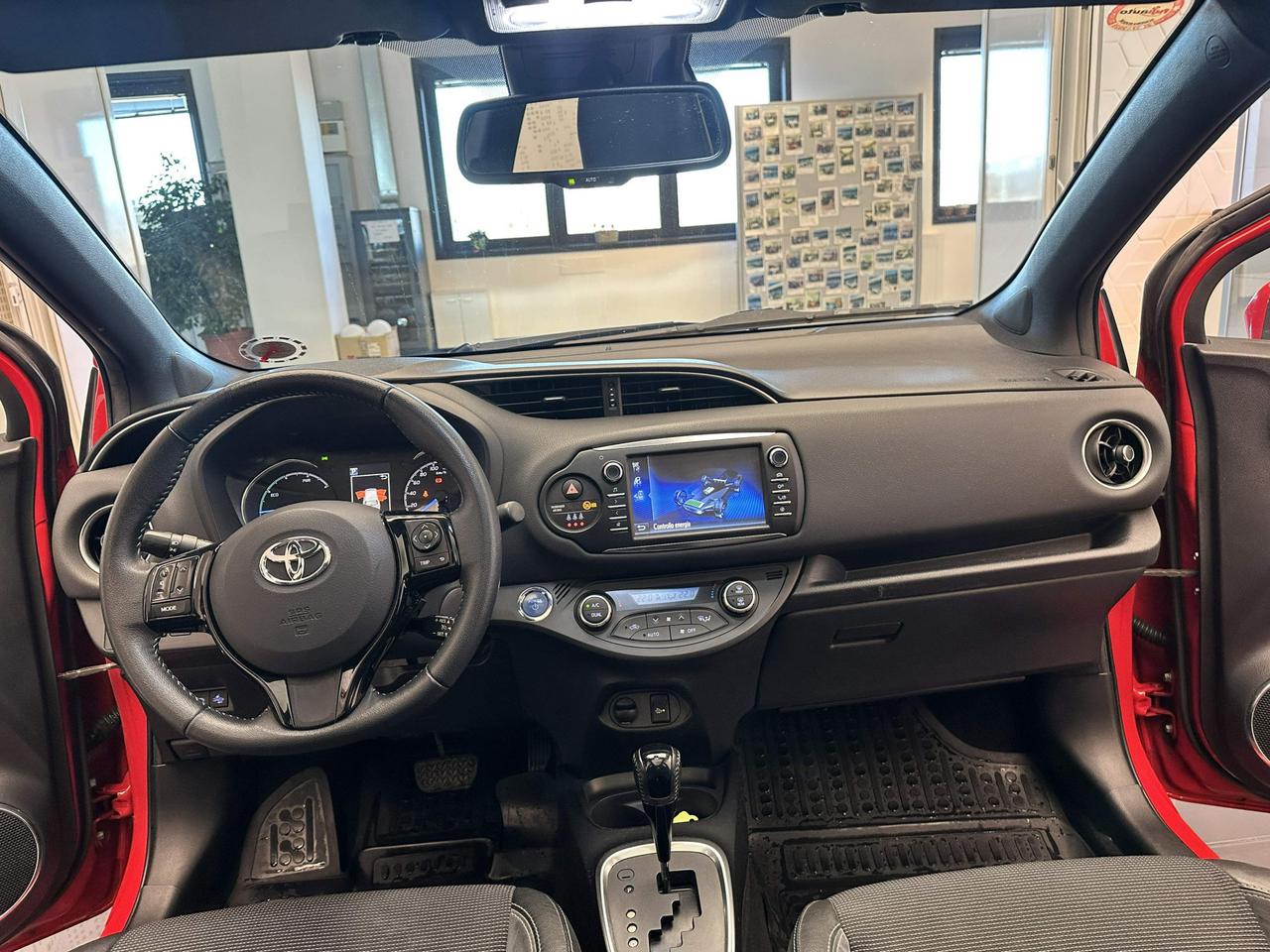 Toyota Yaris 5p 1.5h Style