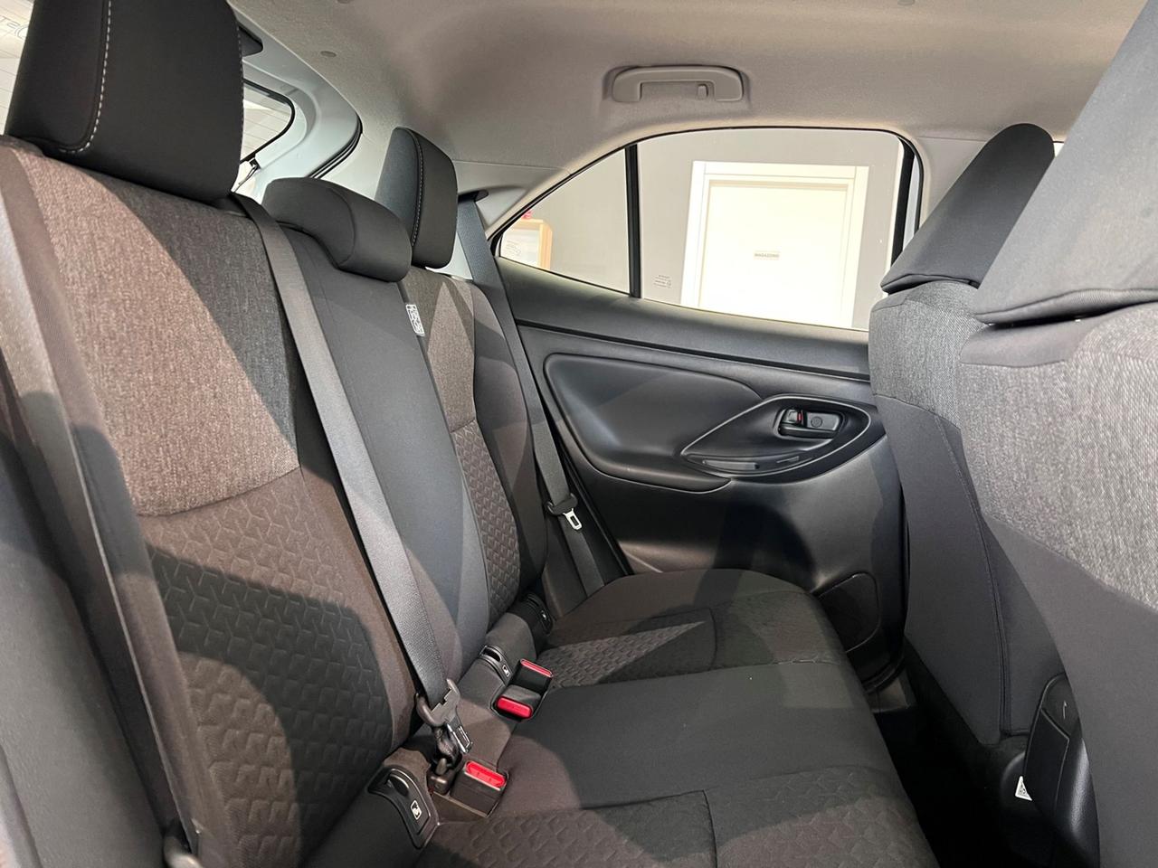 TOYOTA Yaris Cross 1.5 Hybrid 116 e-ctv CV Business