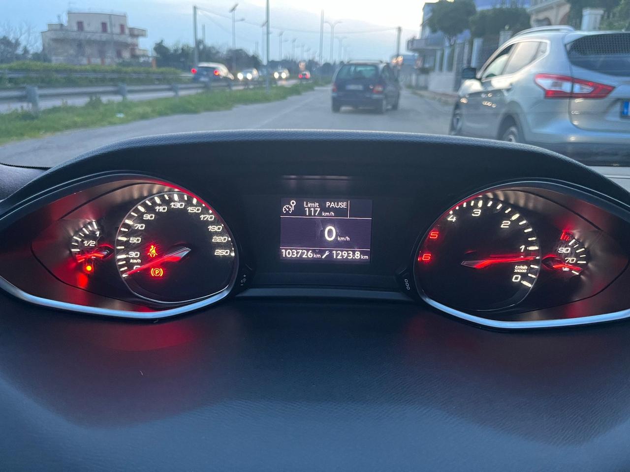 Peugeot 308 1.6 e-HDi Stop&Start Allure Unipro 2013