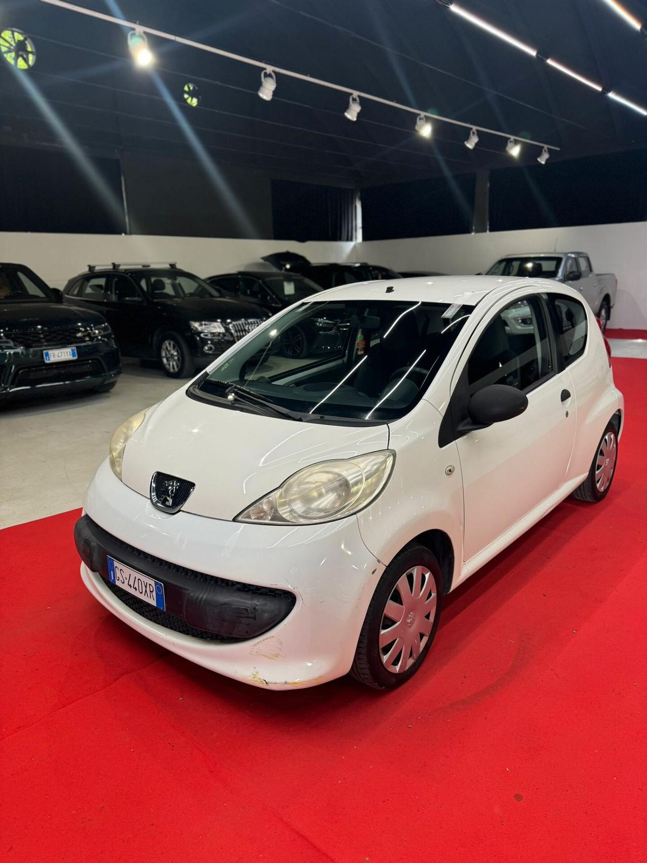 PEUGEOT 107 NEOPATENTATI