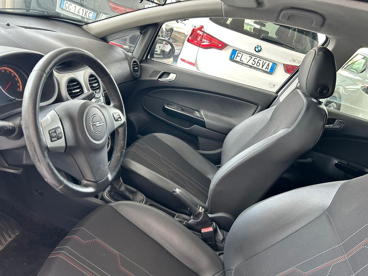 Opel Corsa 1.2GPL X NEOPATENTATI 2012