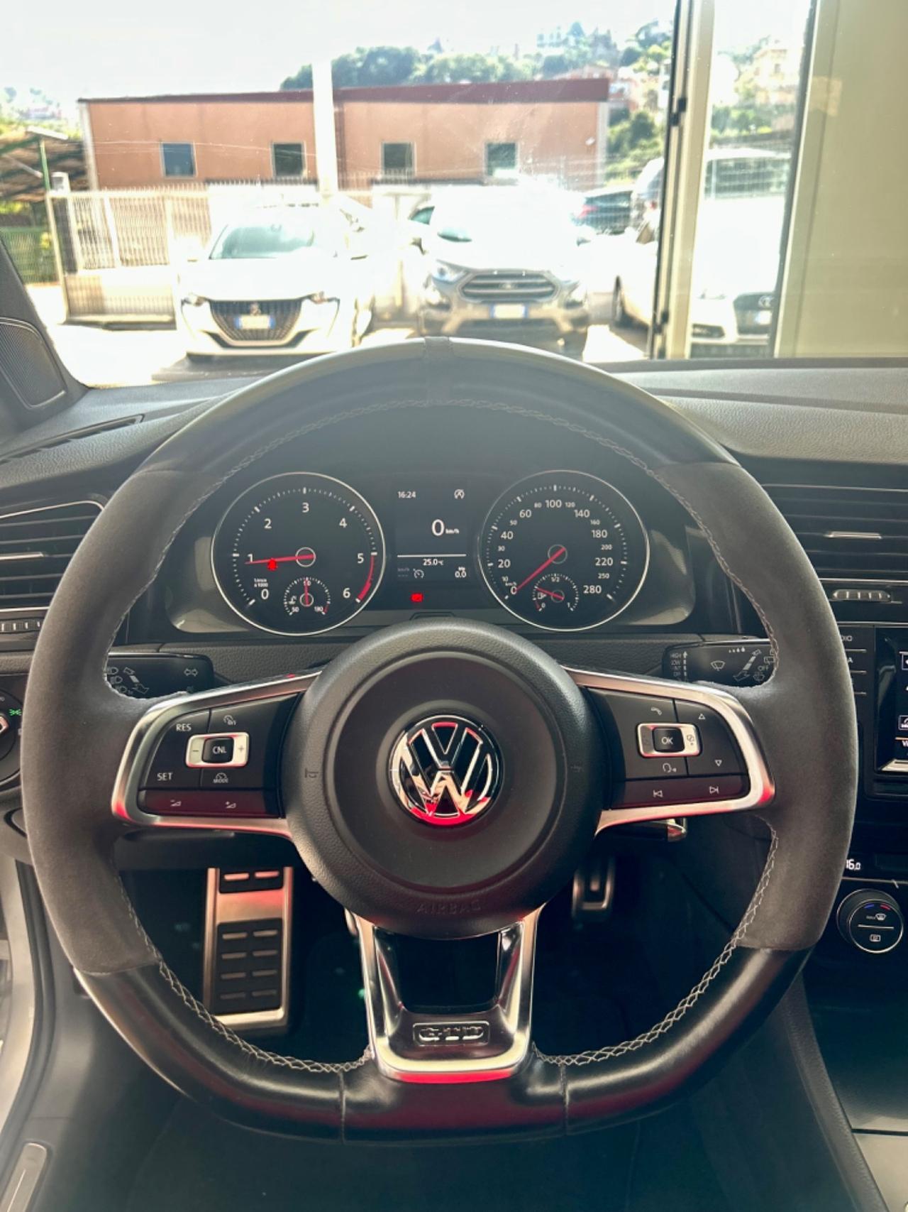 VW GOLF 7 GTD 2.0 TDI 184cv FINANZIABILE