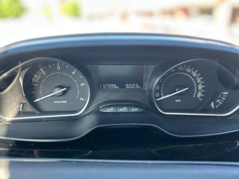 Peugeot 208 1.6 BlueHDi 75cv Allure