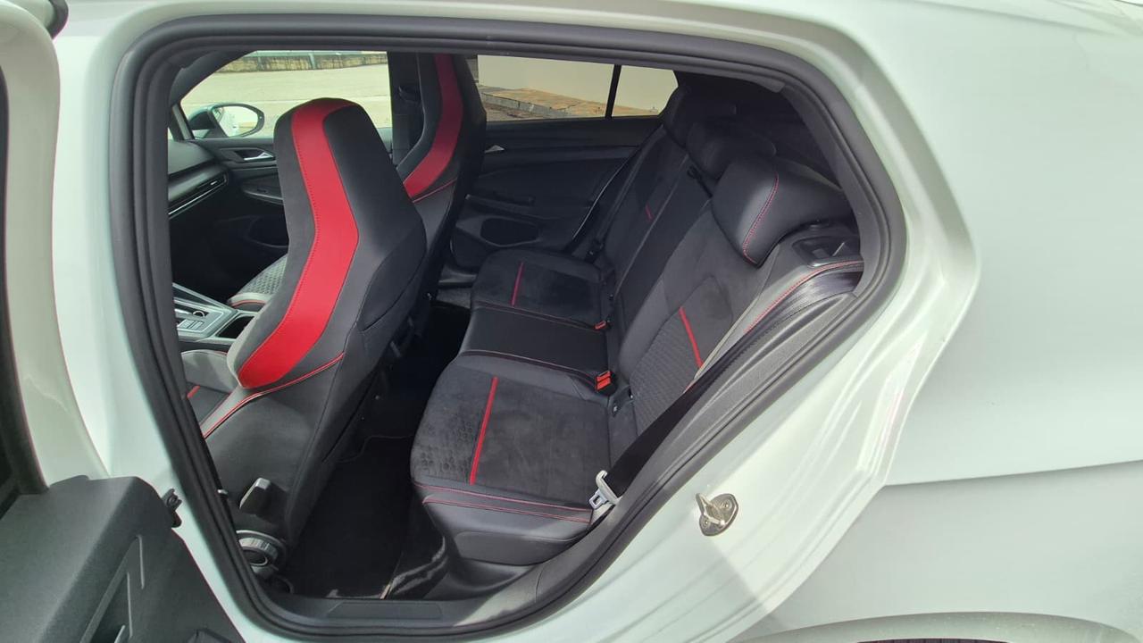 VOLKSWAGEN Golf 8ª serie Golf 2.0 TSI GTI DSG ...