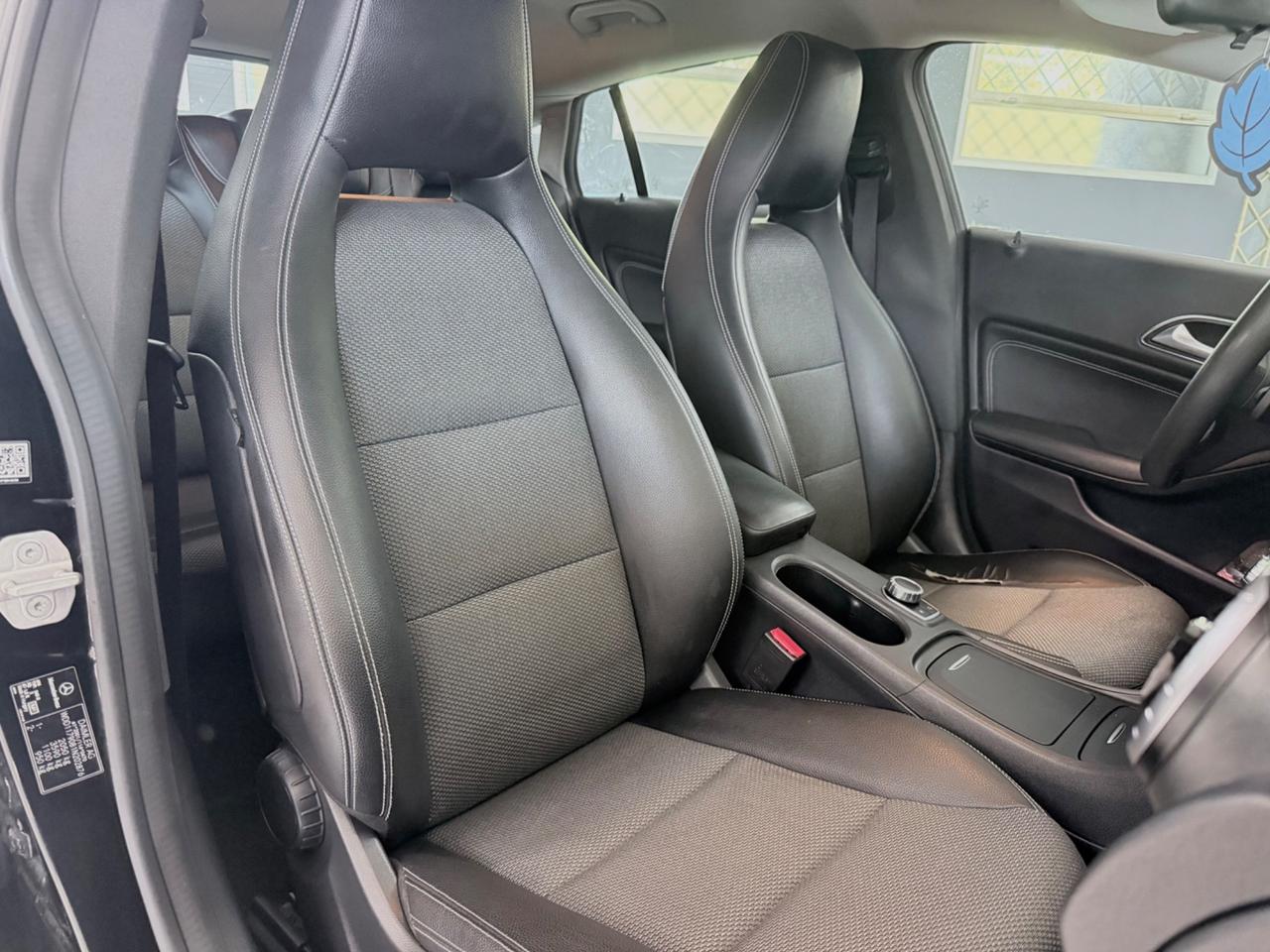 Mercedes-benz CLA 200 220 d S.W AUTOMATIC PREMIUM DARK NIGHT