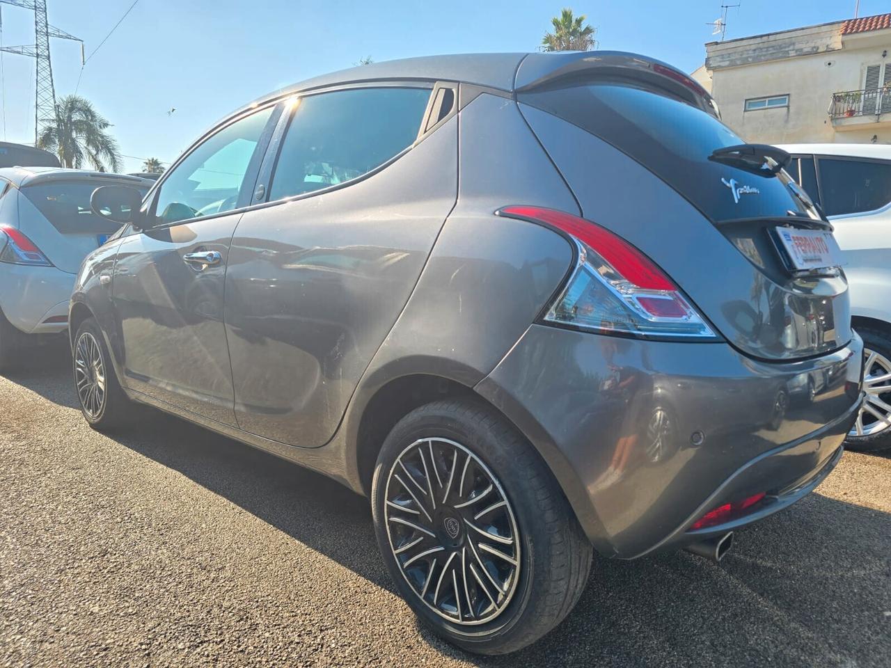 Lancia Ypsilon 1.0HYBRID 71CV GOLD EDITION ITALIANA
