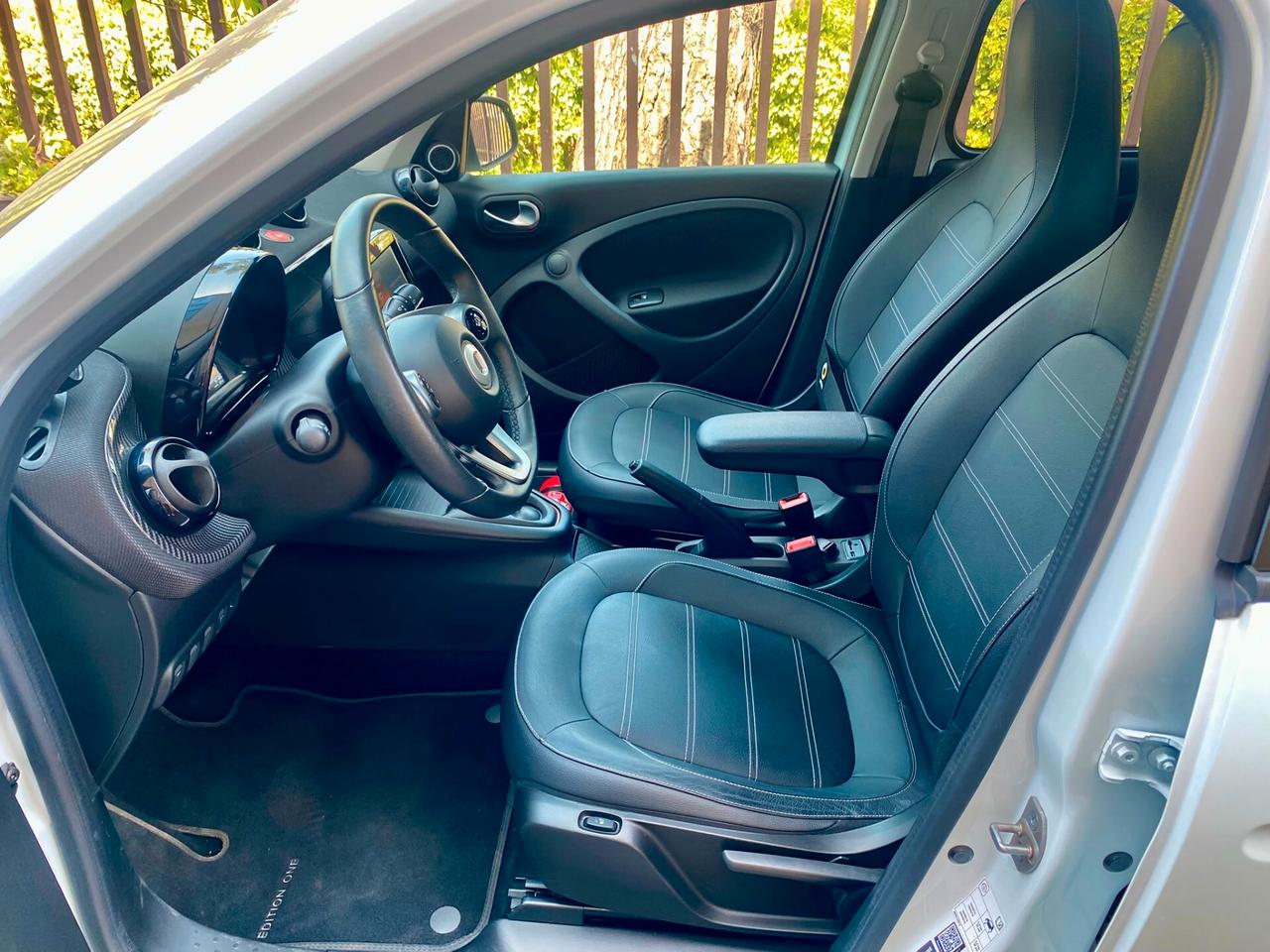 smart forFour EQ edition one, Brabus STYLE CAMERA, FULL LED