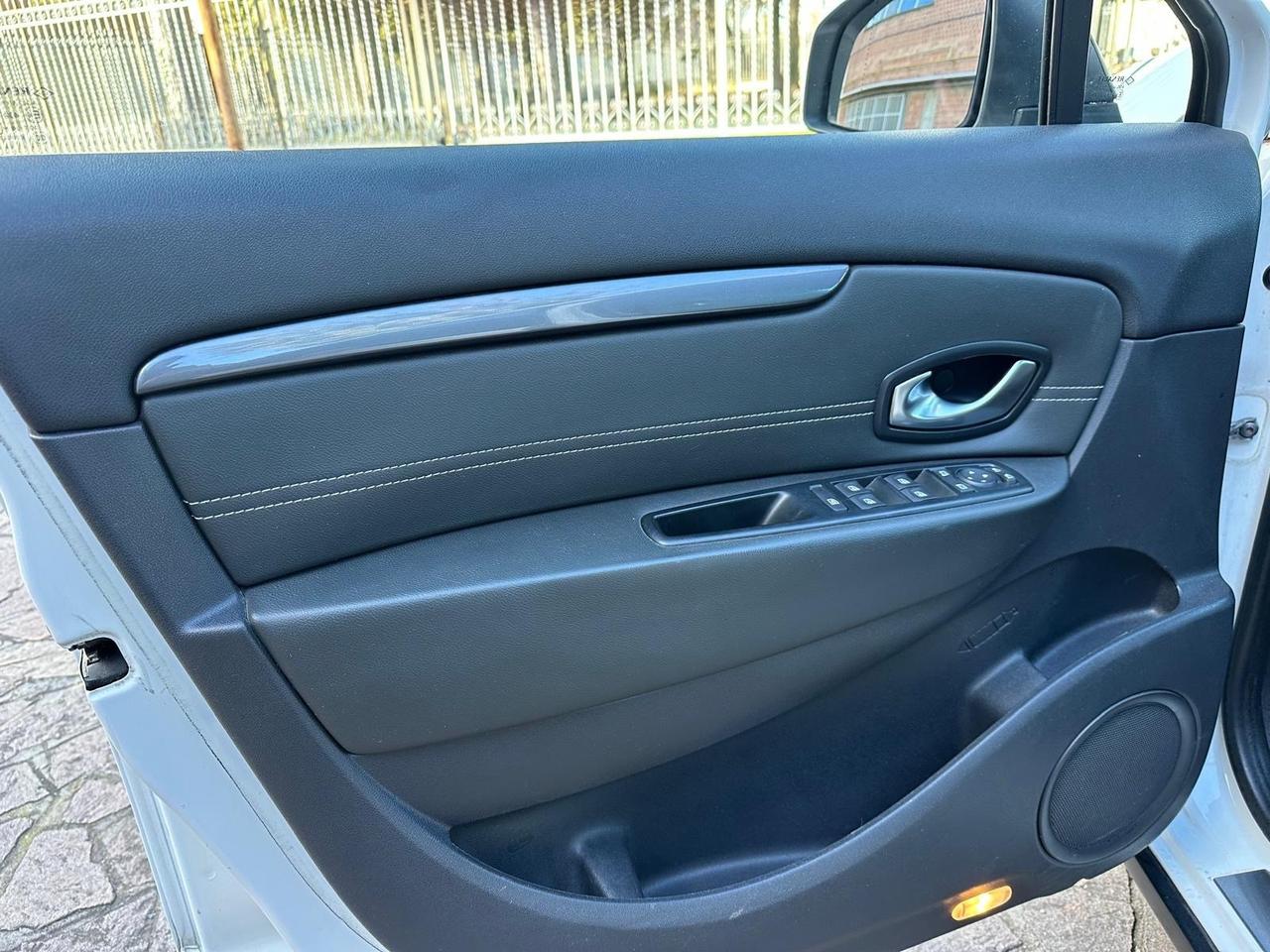 Renault Scenic Scénic XMod Cross 1.5 dCi 110CV Start&Stop Energy