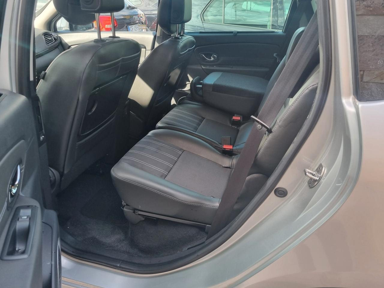 Renault Scenic Scénic XMod 1.6 dCi 130CV Start&Stop Live