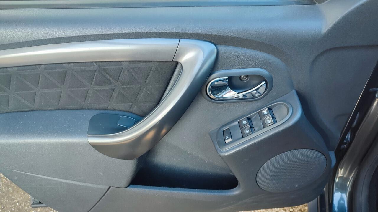 Dacia Duster 1.5 dCi 110CV *AUTOCARRO*