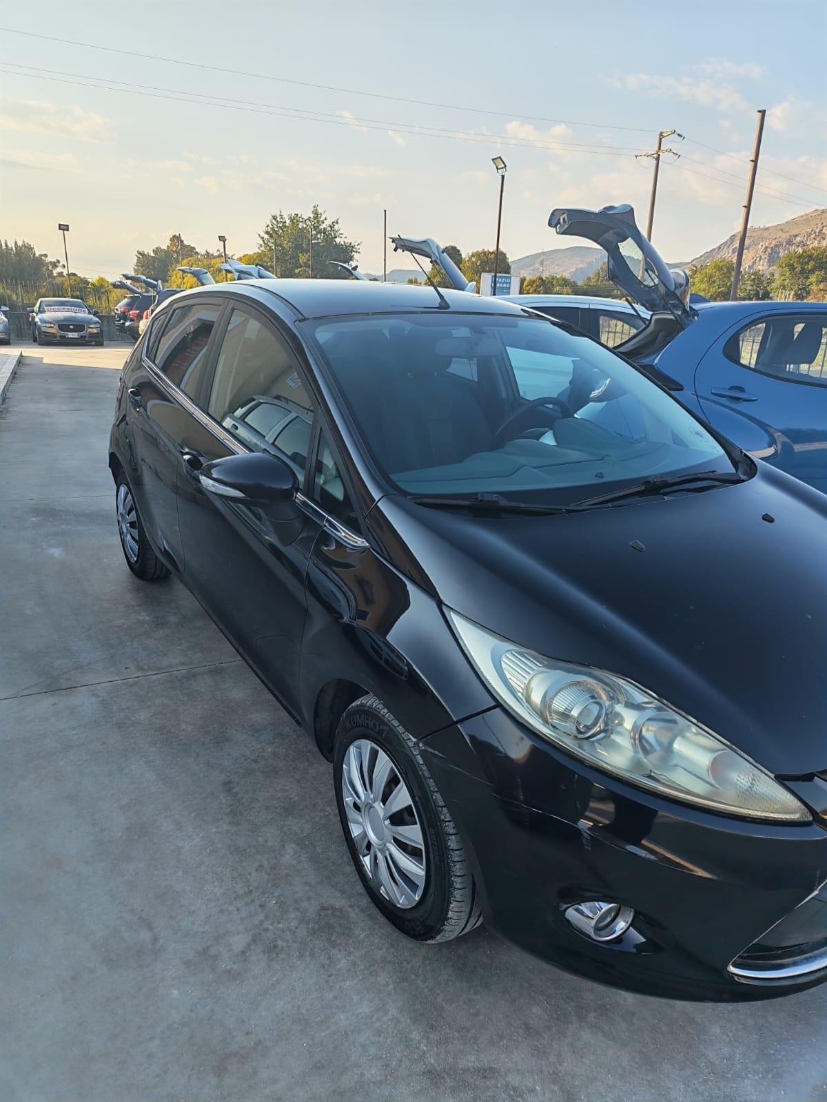 Ford Fiesta 1.4 TDCi 5p. Titanium garantirà