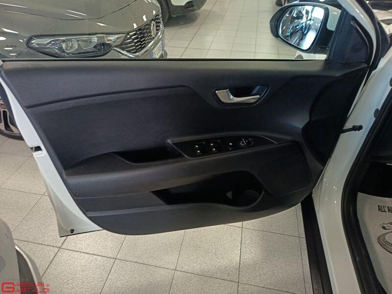 Kia Stonic 1.0 T-GDI 74KW MHEV STYLE