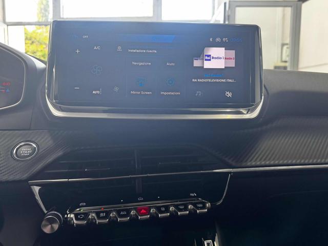 PEUGEOT 2008 Hybrid 145 e-DCS6 Allure