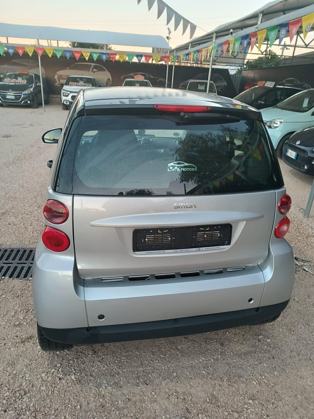 Smart ForTwo 1000 52 kW coupé pure