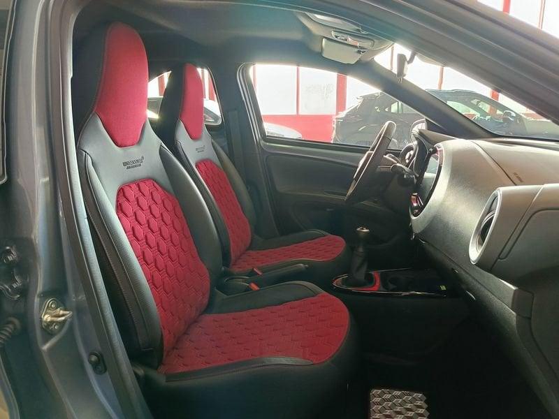 Toyota Aygo X 1.0 VVT-i 72 CV 5p. Undercover NEOPATENTATI