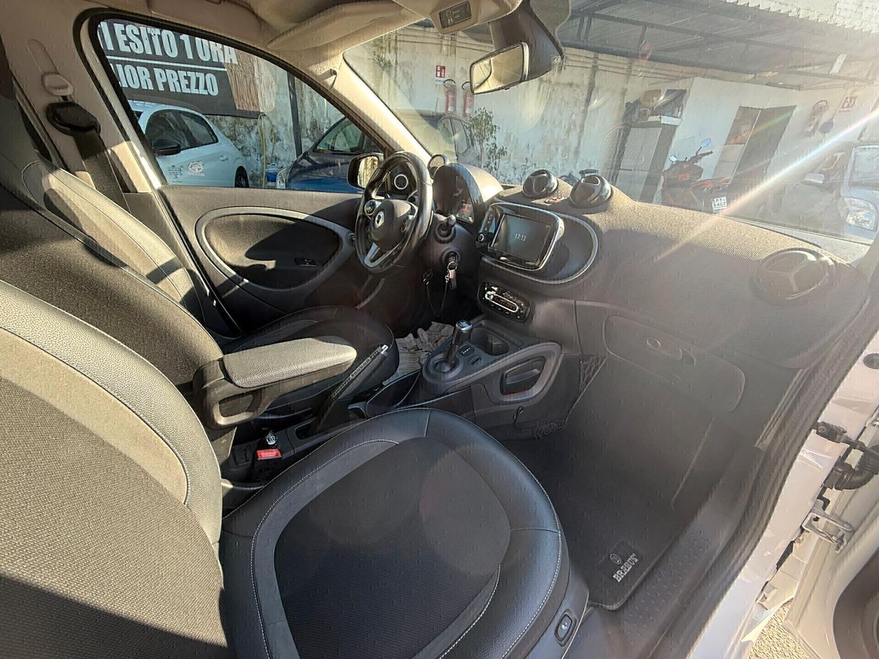 Smart ForFour BRABUS 0.9 109 CV NAVI E TETTO