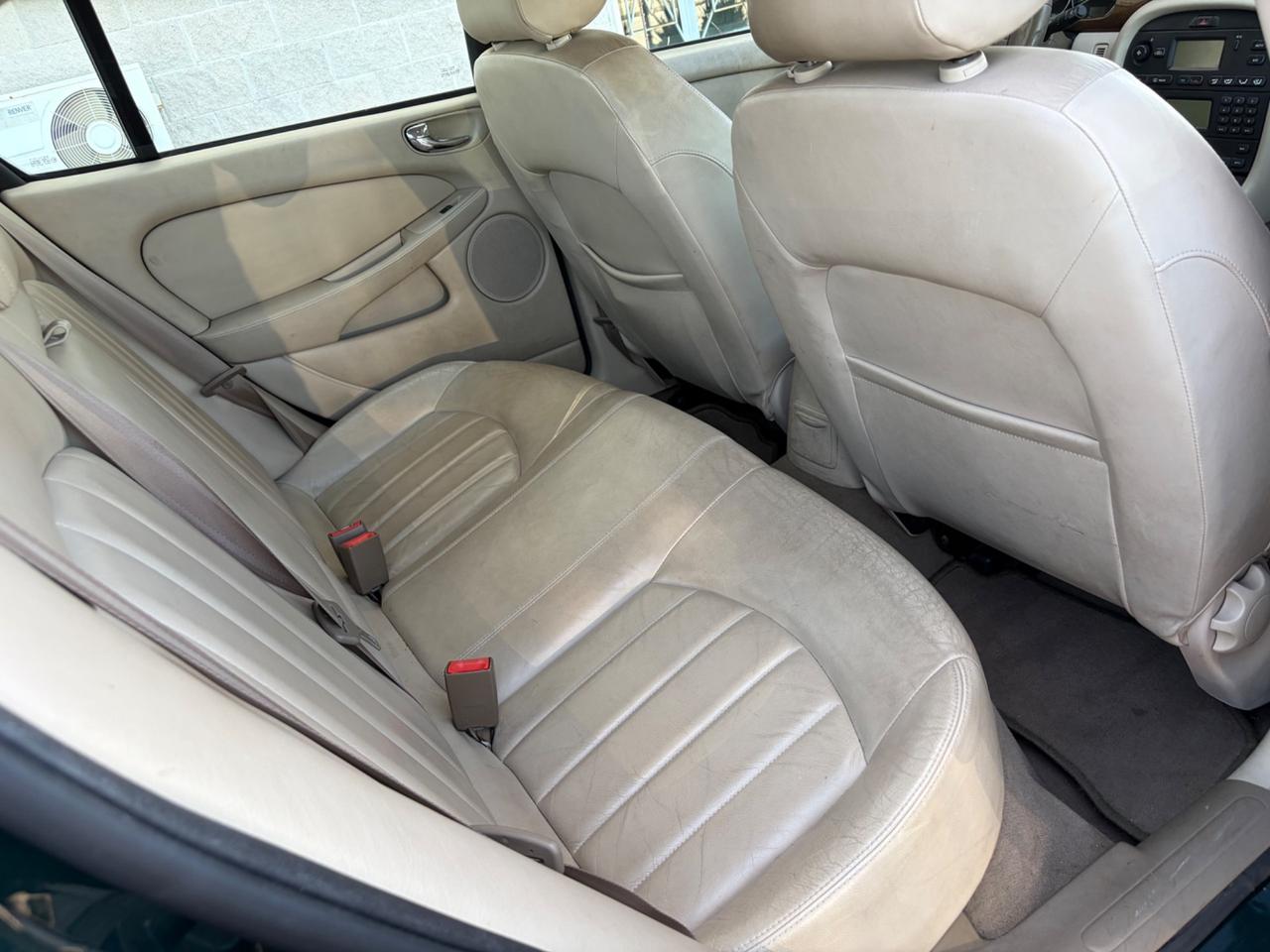 Jaguar X-Type 2.5 V6 24V cat Executive