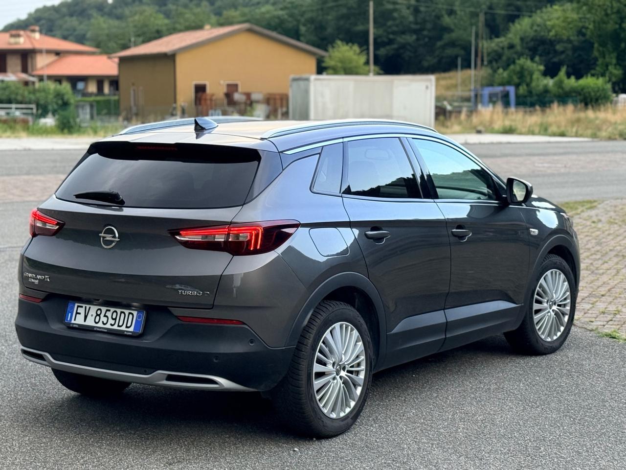 Opel Grandland X 1.5 diesel (96) KW 131 CV