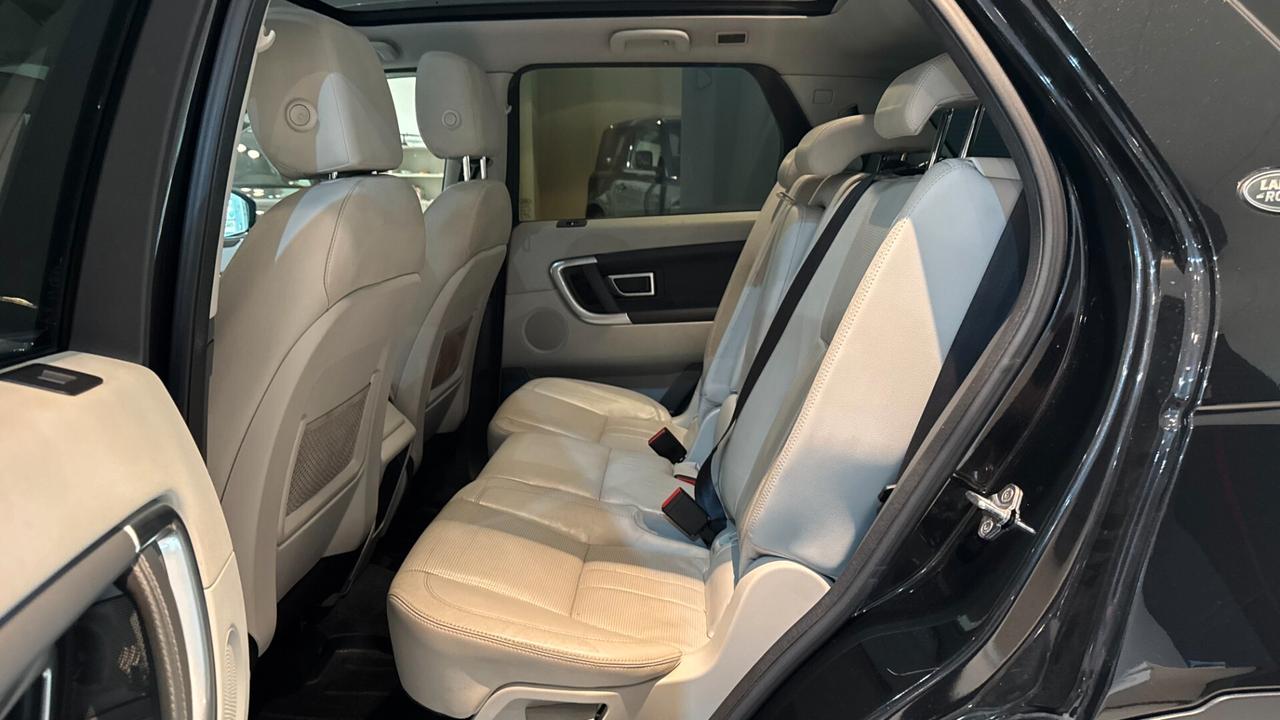 LAND ROVER DISCOVERY 7 POSTI 2.2D - 2015