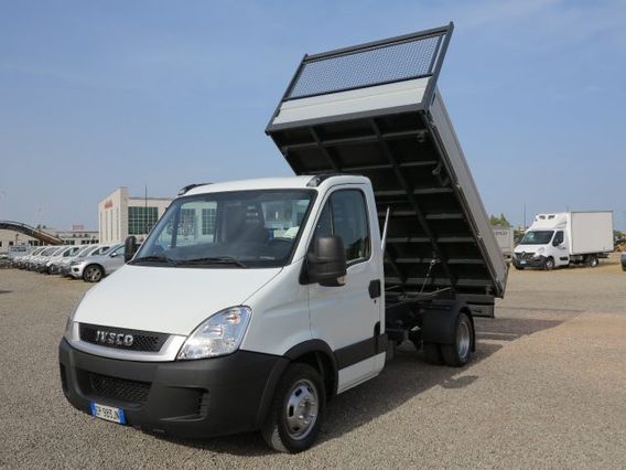 IVECO Daily 35c10 cassone ribaltabile e motore nuovo