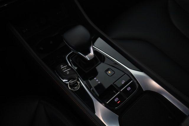 MG HS (2024-->) PHEV Luxury