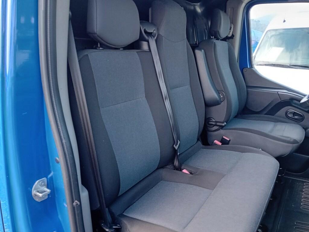 Renault Master III 2019 Furgone tetto alto Master T35 2.3 Dci 135cv L2h2 Ice