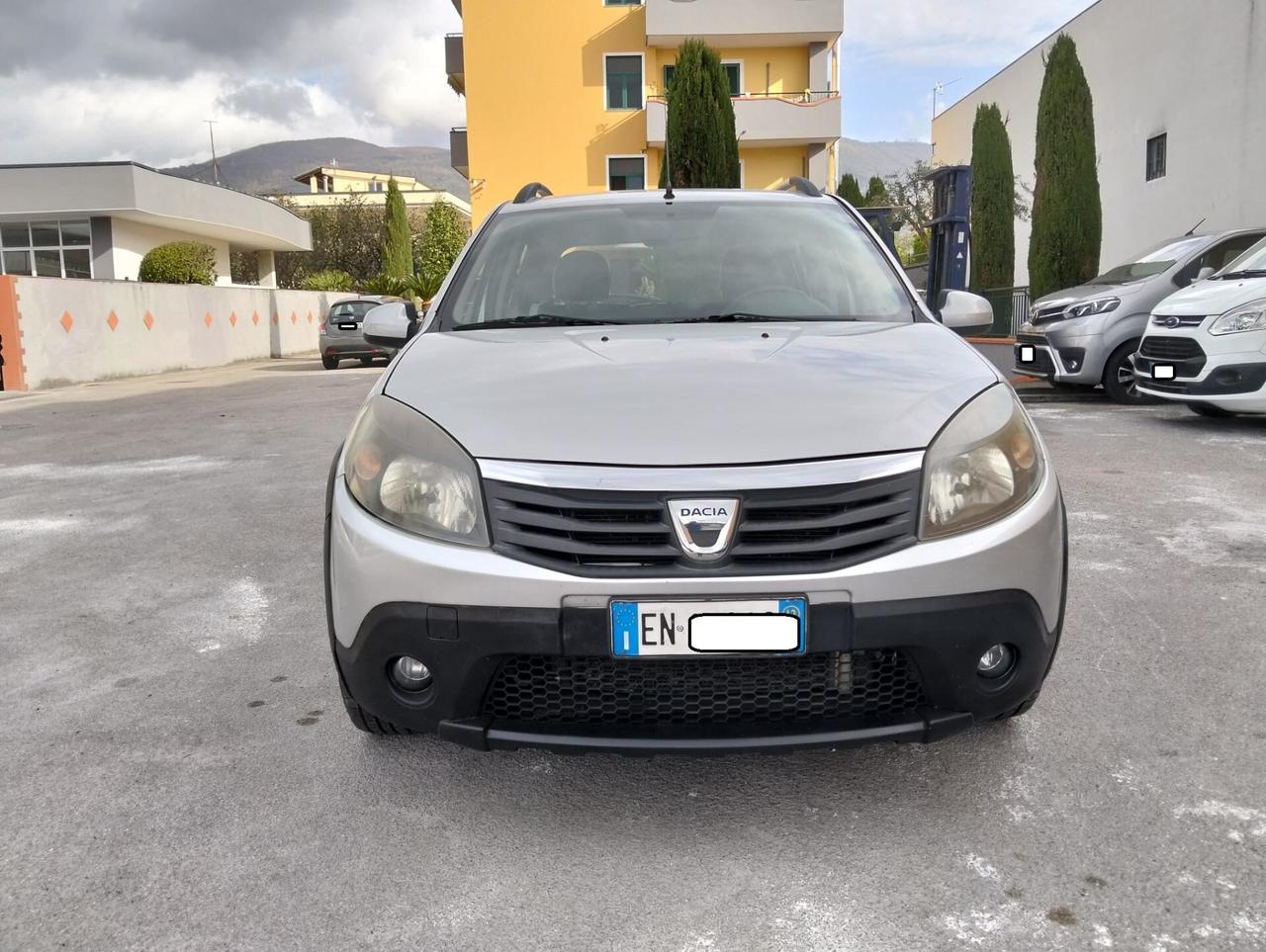 Dacia Sandero Stepway 1.6 8V GPL 85CV 2012