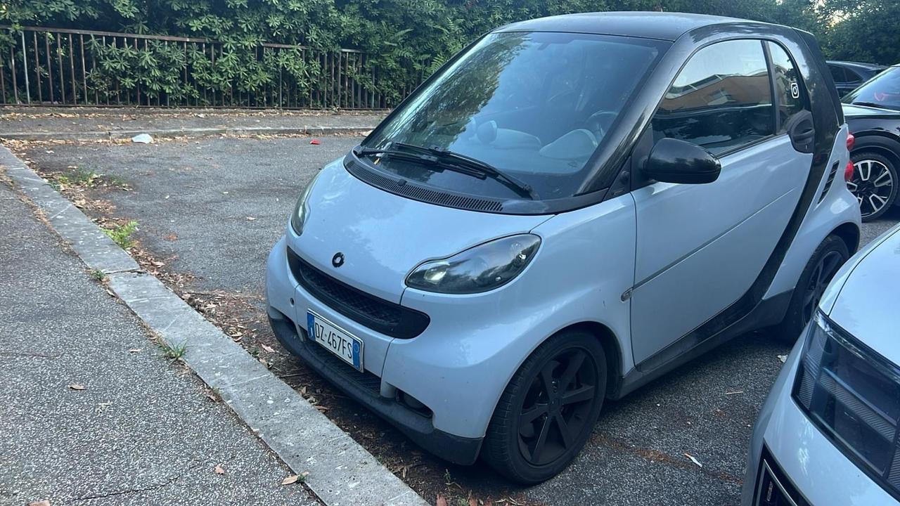 Smart ForTwo 800 40 kW coupé passion cdi