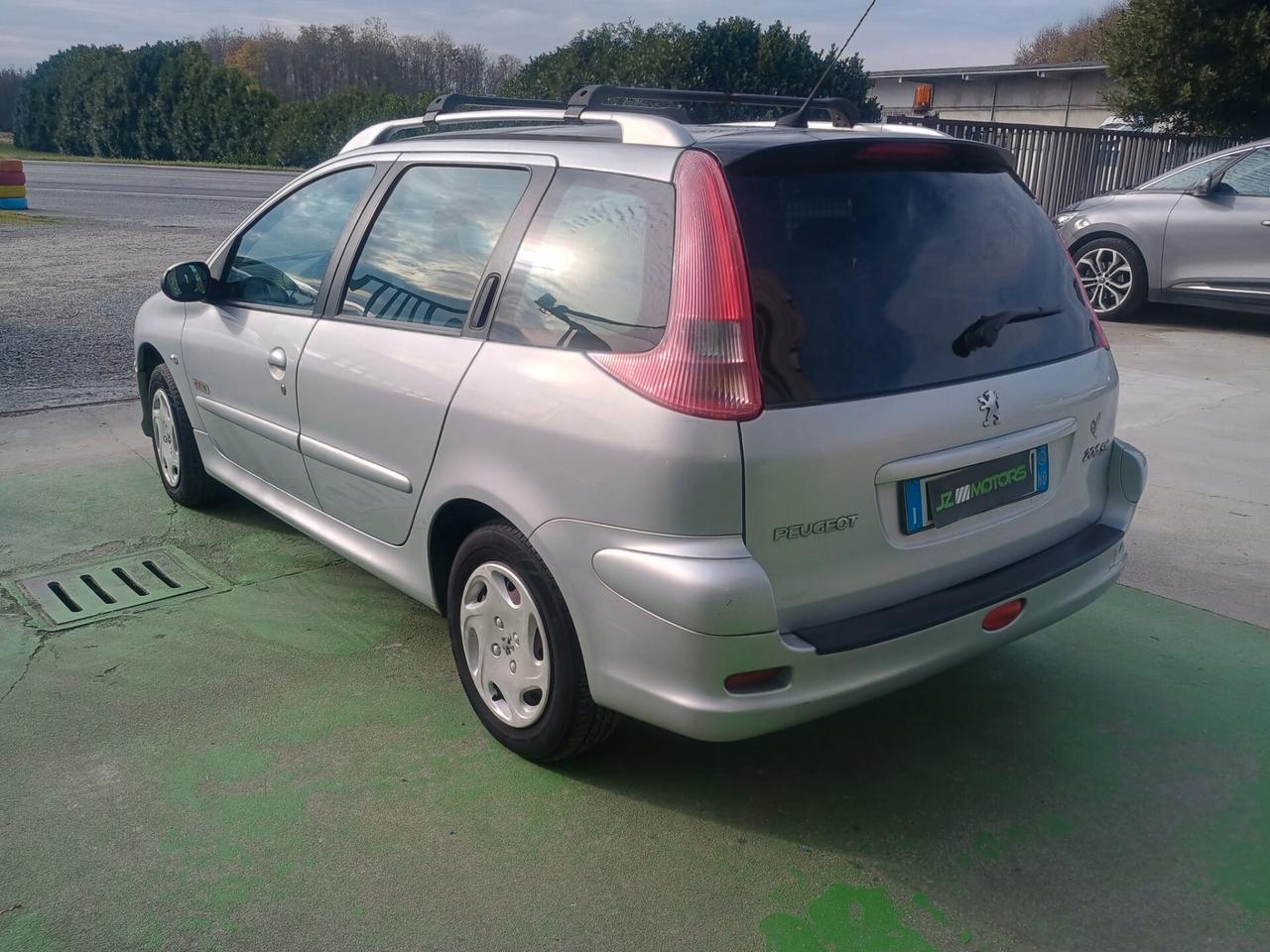PEUGEOT 206 PLUS