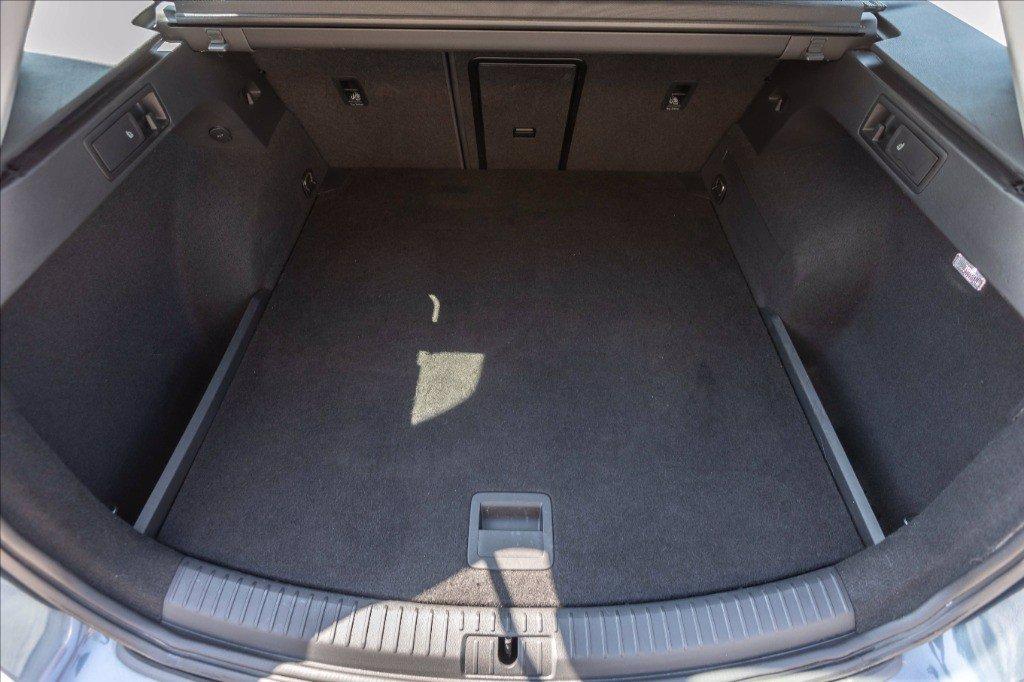 SEAT Leon ST 1.6 tdi Style 115cv del 2020