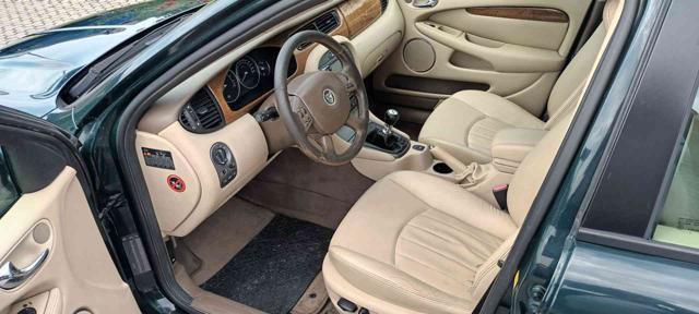 JAGUAR X-Type 2.0D cat Wagon PER COMMERCIANTI