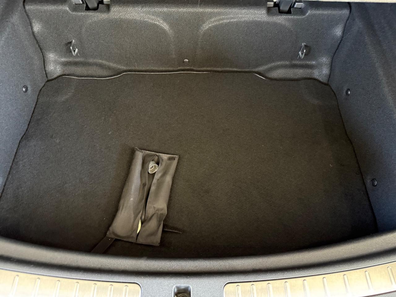 Mini Cooper Countryman 1.5 Hype CAMBIO AUTO UNICO PROP