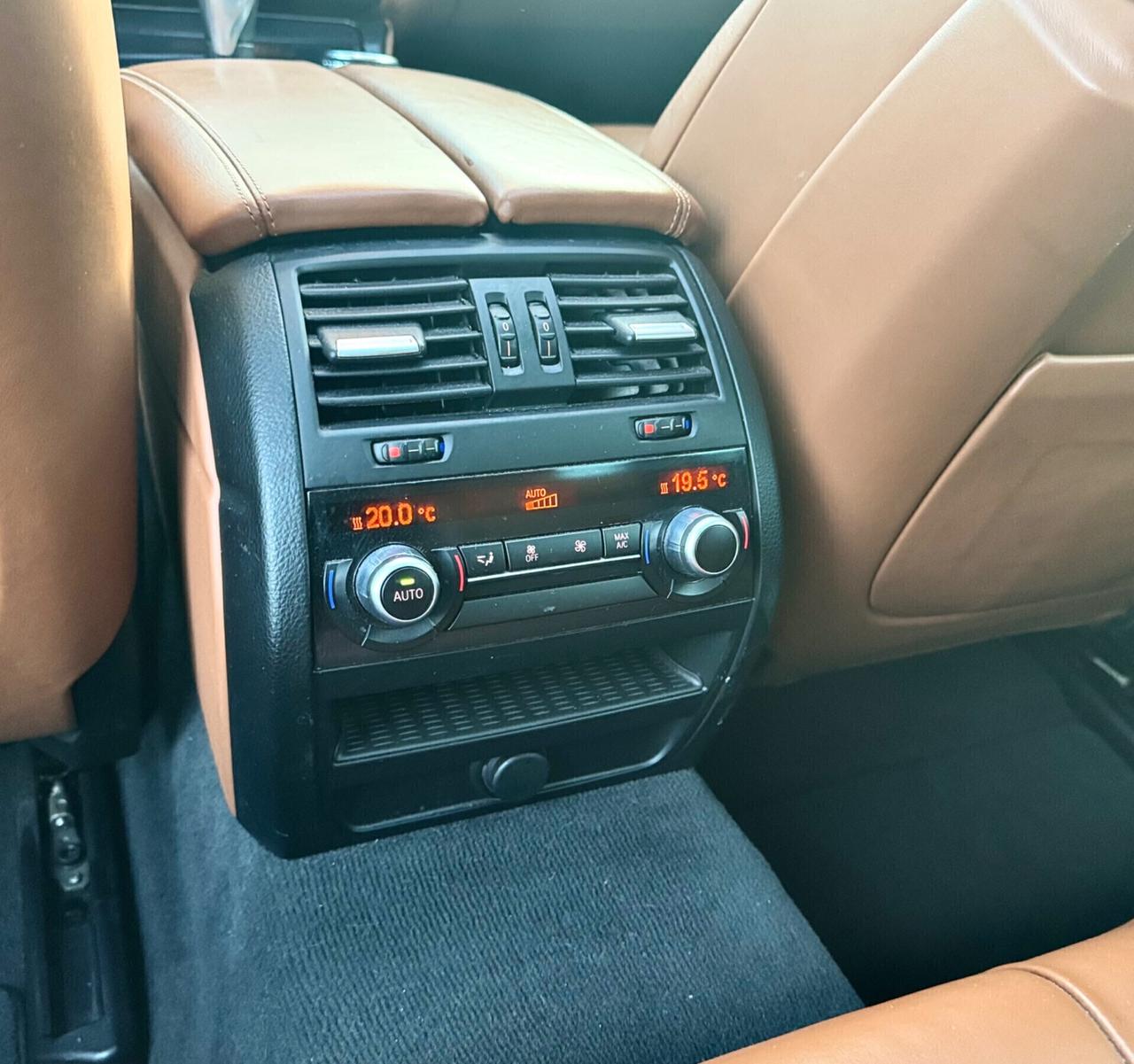 Bmw 530d xDrive 258CV Touring Business aut. 2015 E6