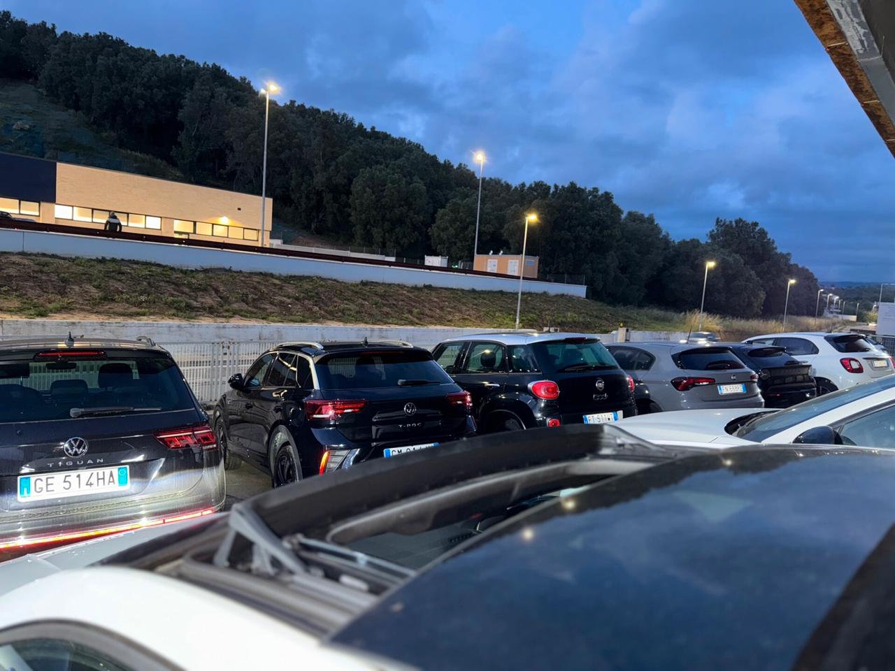 Volkswagen Taigo 1.5 TSI 150 CV DSG R-Line-AZIENDALE