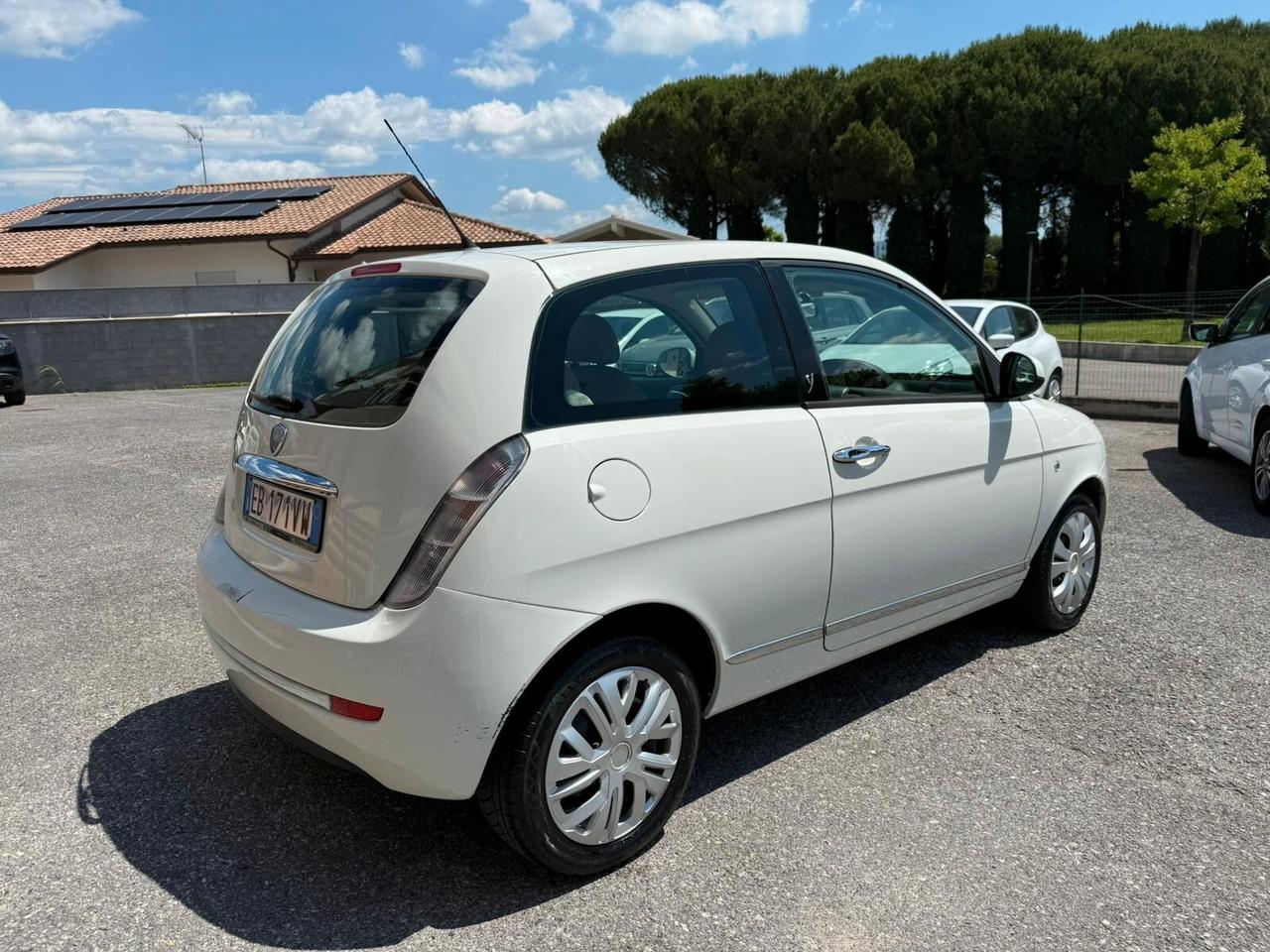 Lancia Ypsilon 1.3 MJT 75 CV Argento